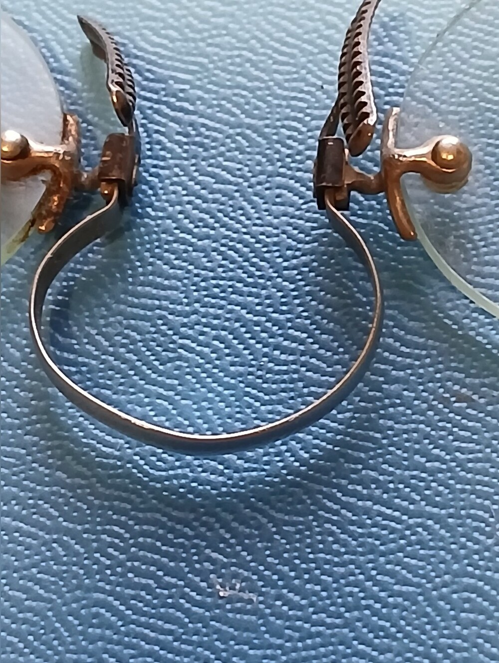 Antique pince nez Spectales and Case - Picture 4 of 9